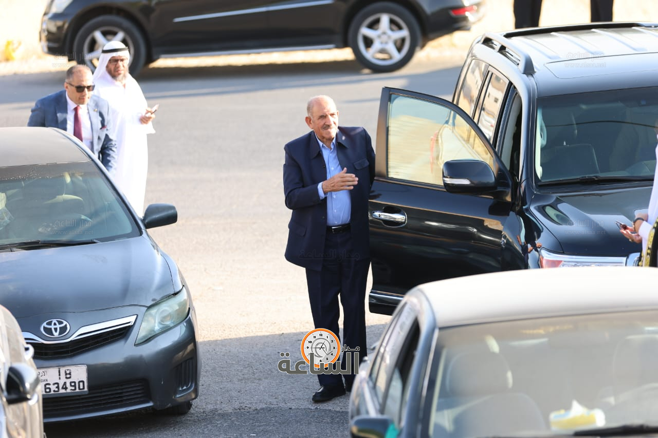 Madar Al-Saa Images 0.9982590065827204