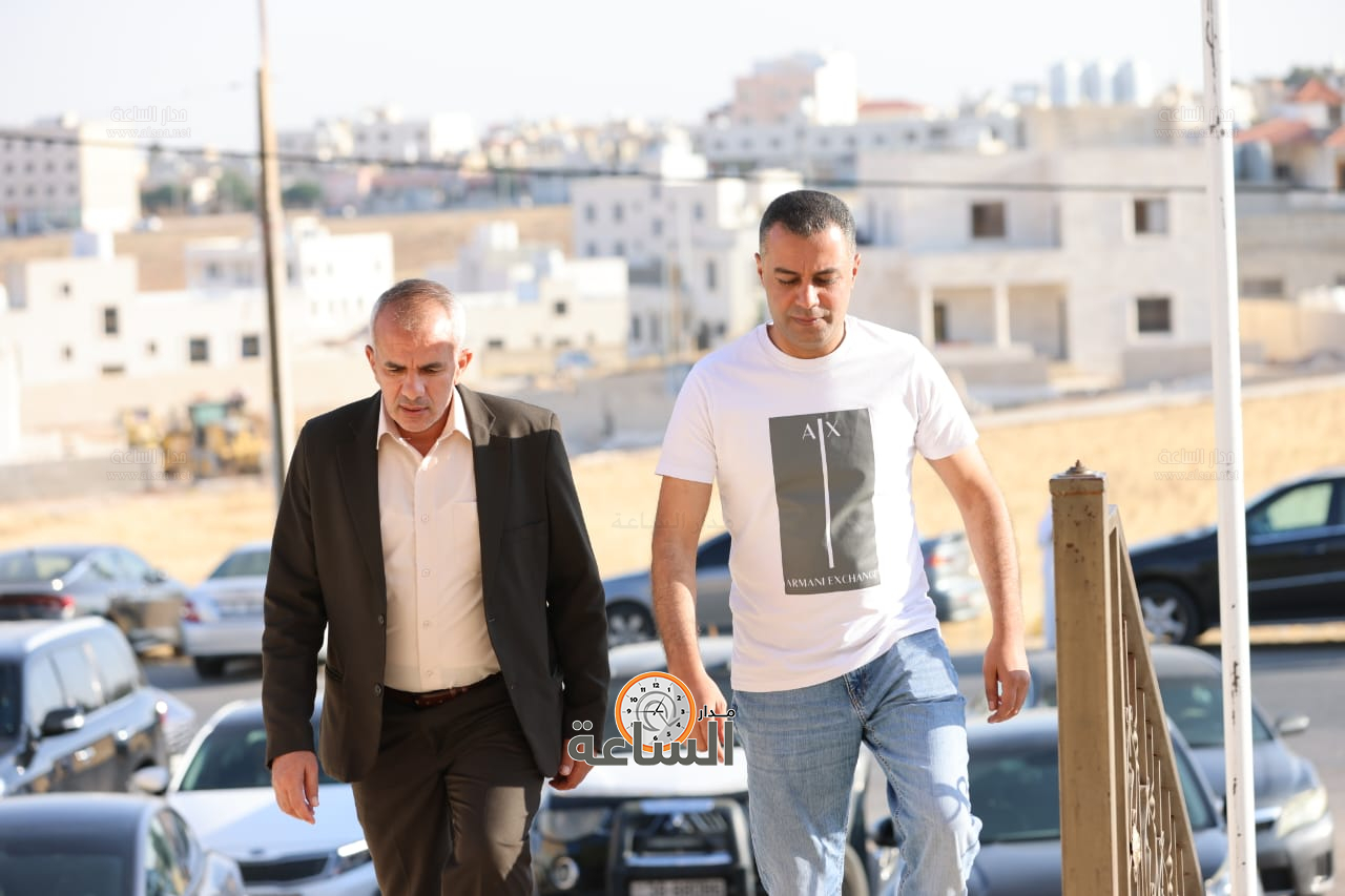 Madar Al-Saa Images 0.20212140286288294