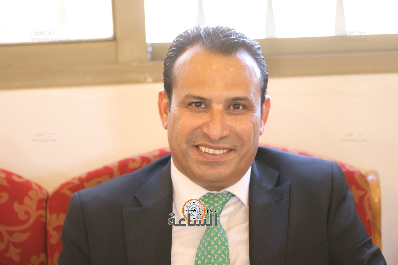 Madar Al-Saa Images 0.8812323228369082