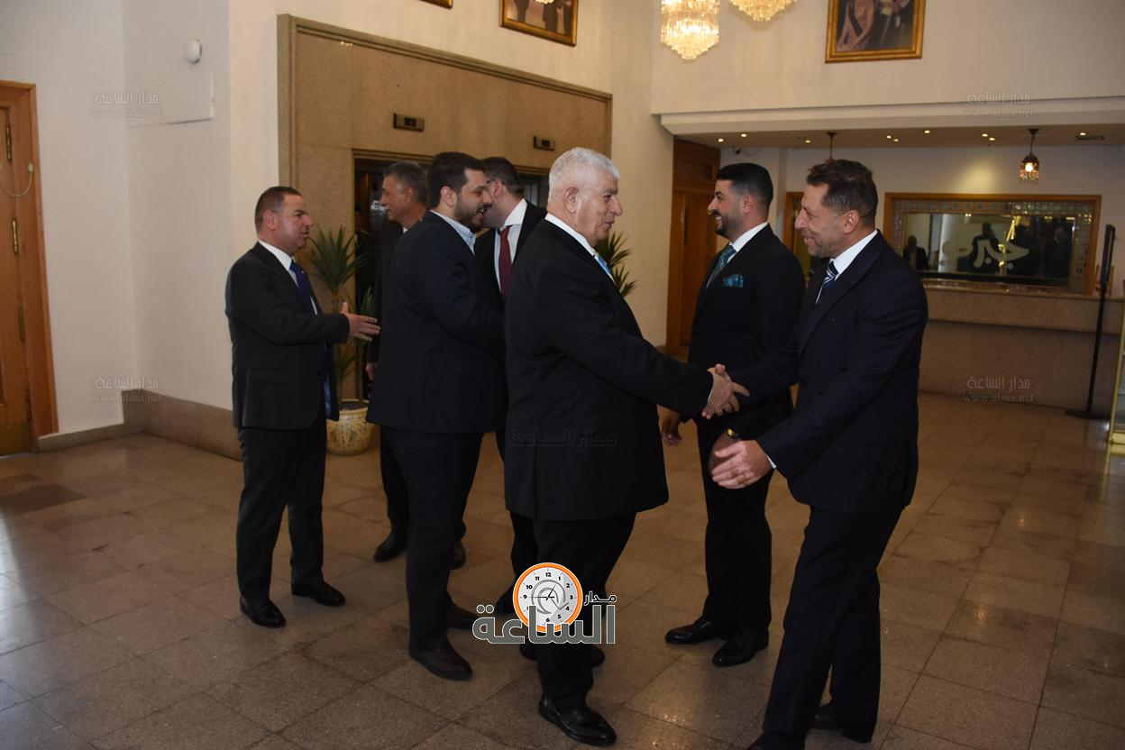 Madar Al-Saa Images 0.7992545067459049