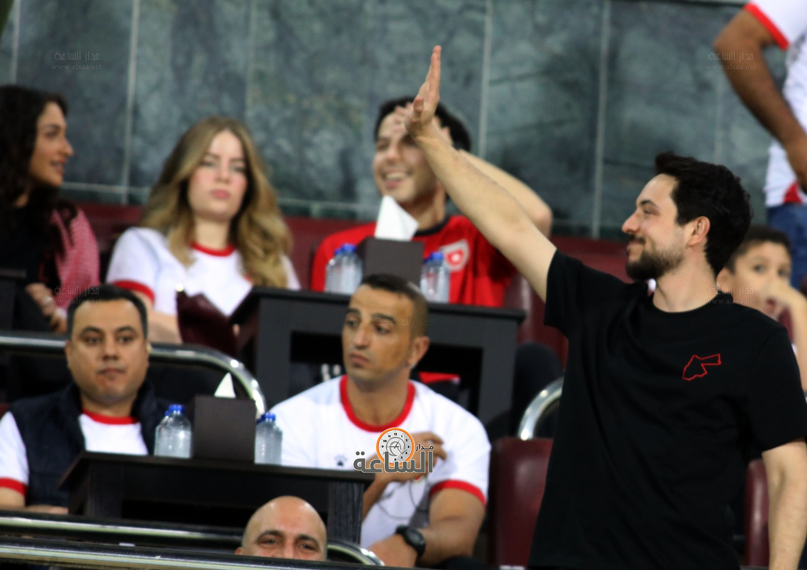 Madar Al-Saa Images 0.7011230002378958