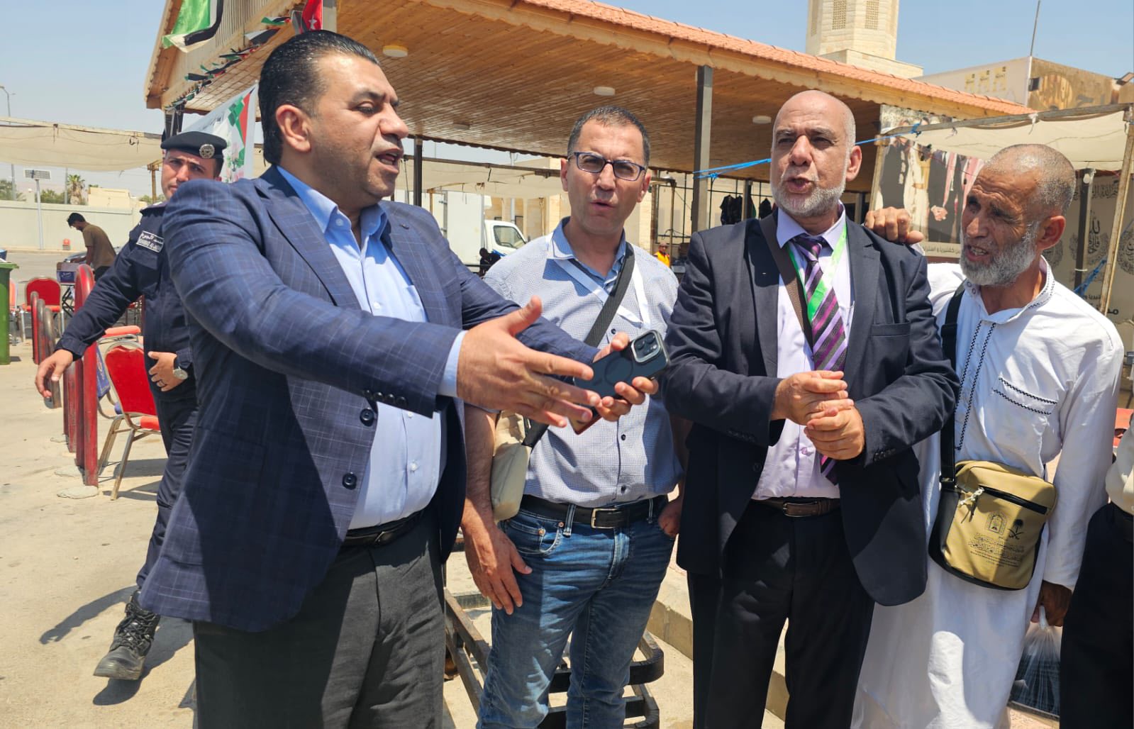 Madar Al-Saa Images 0.9616017704199907