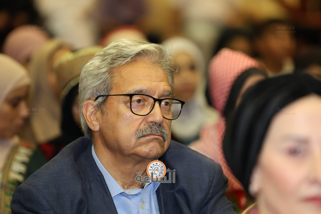 Madar Al-Saa Images 0.39542670387663903