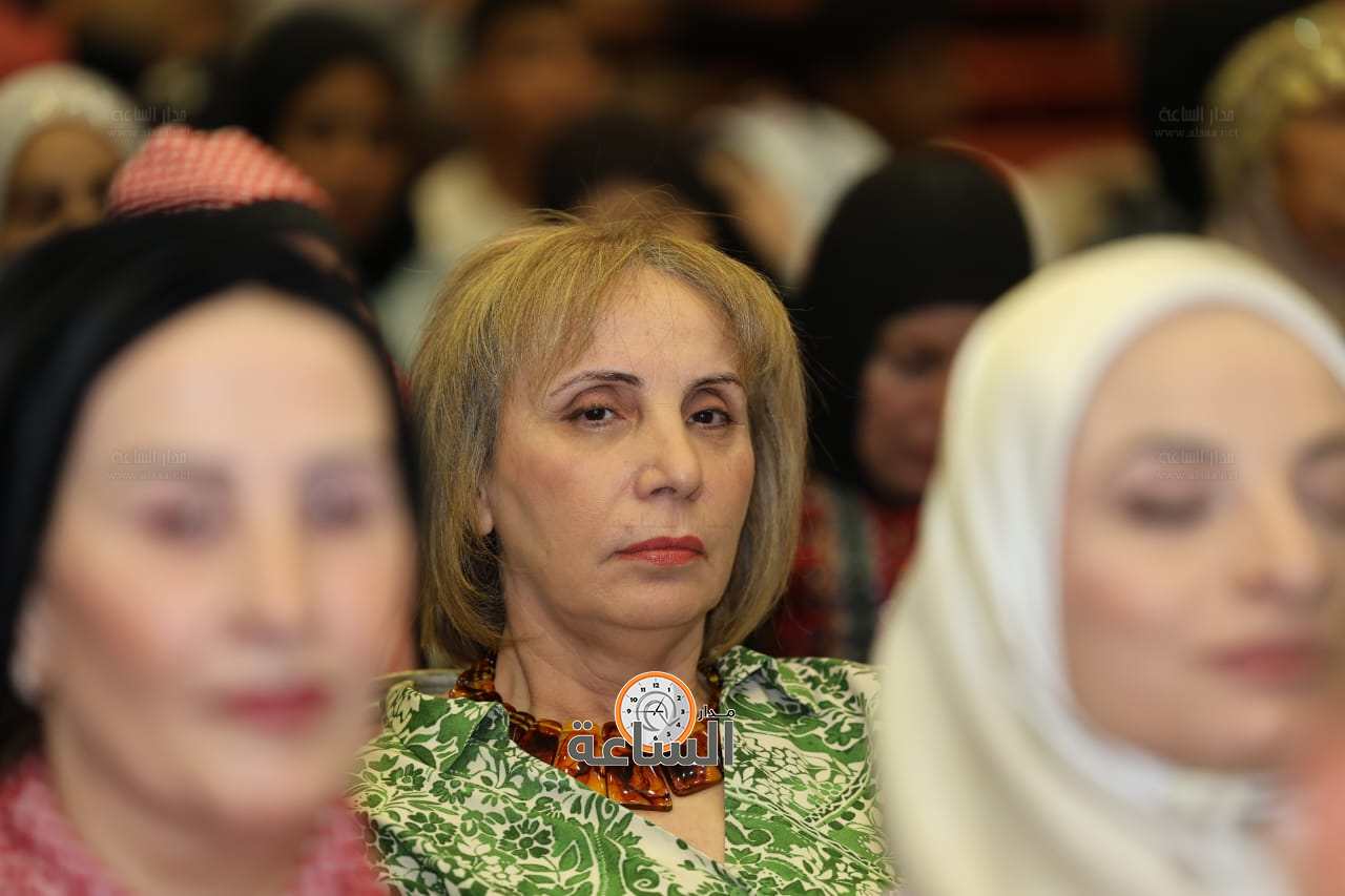 Madar Al-Saa Images 0.6371153541647102