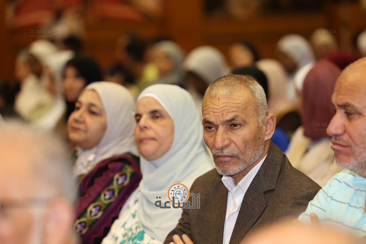 Madar Al-Saa Images 0.849183917469491