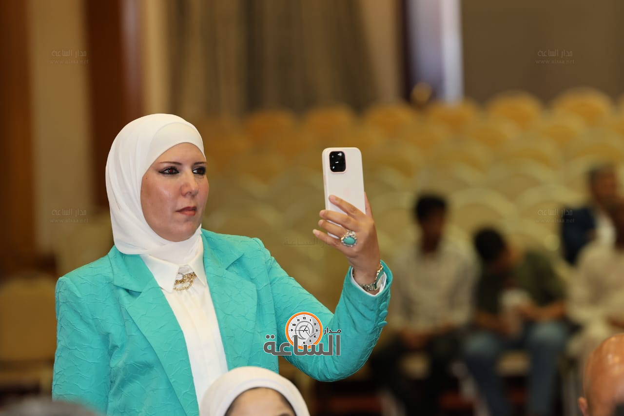 Madar Al-Saa Images 0.47661231913860025