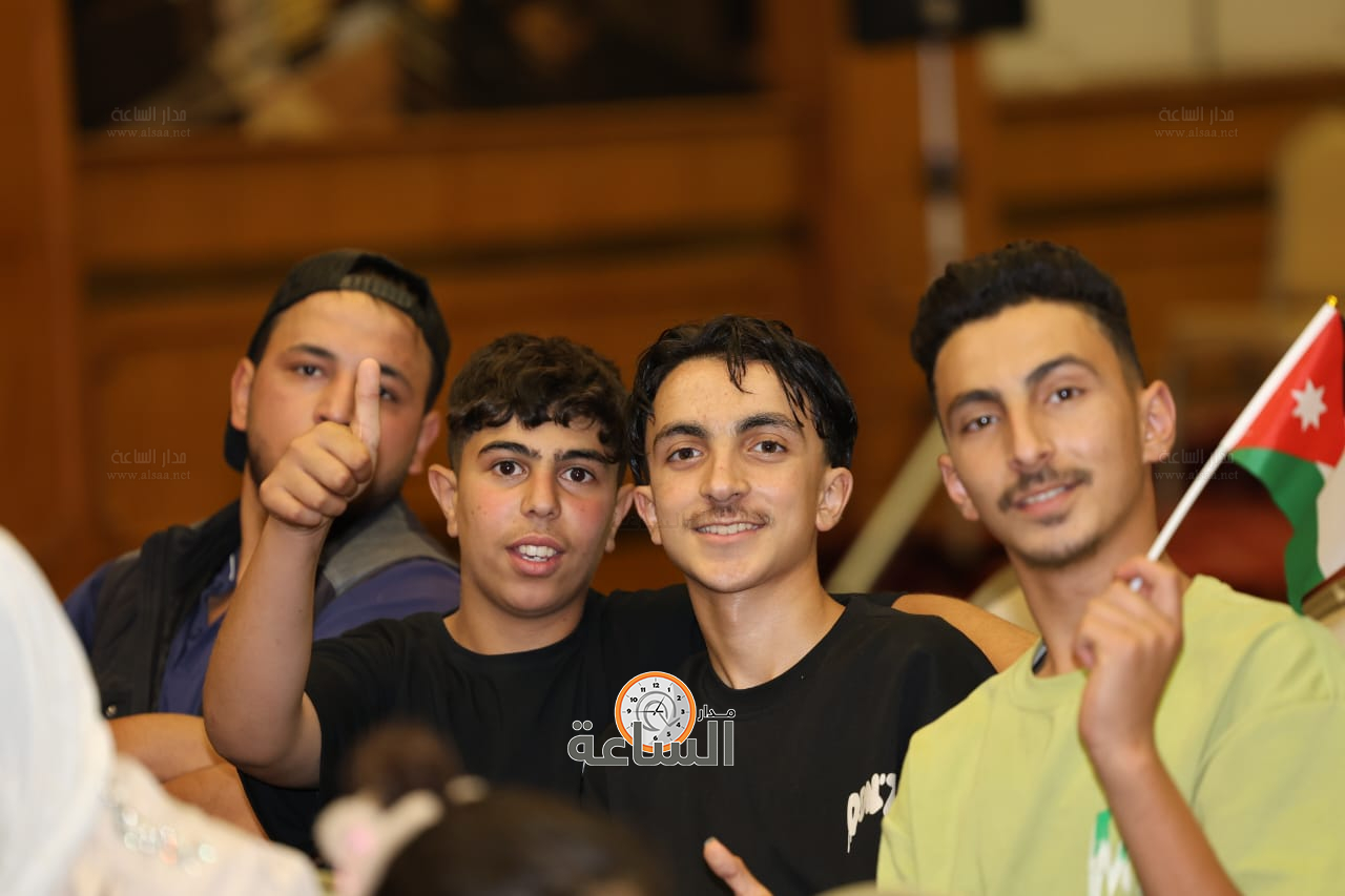 Madar Al-Saa Images 0.856561461294562