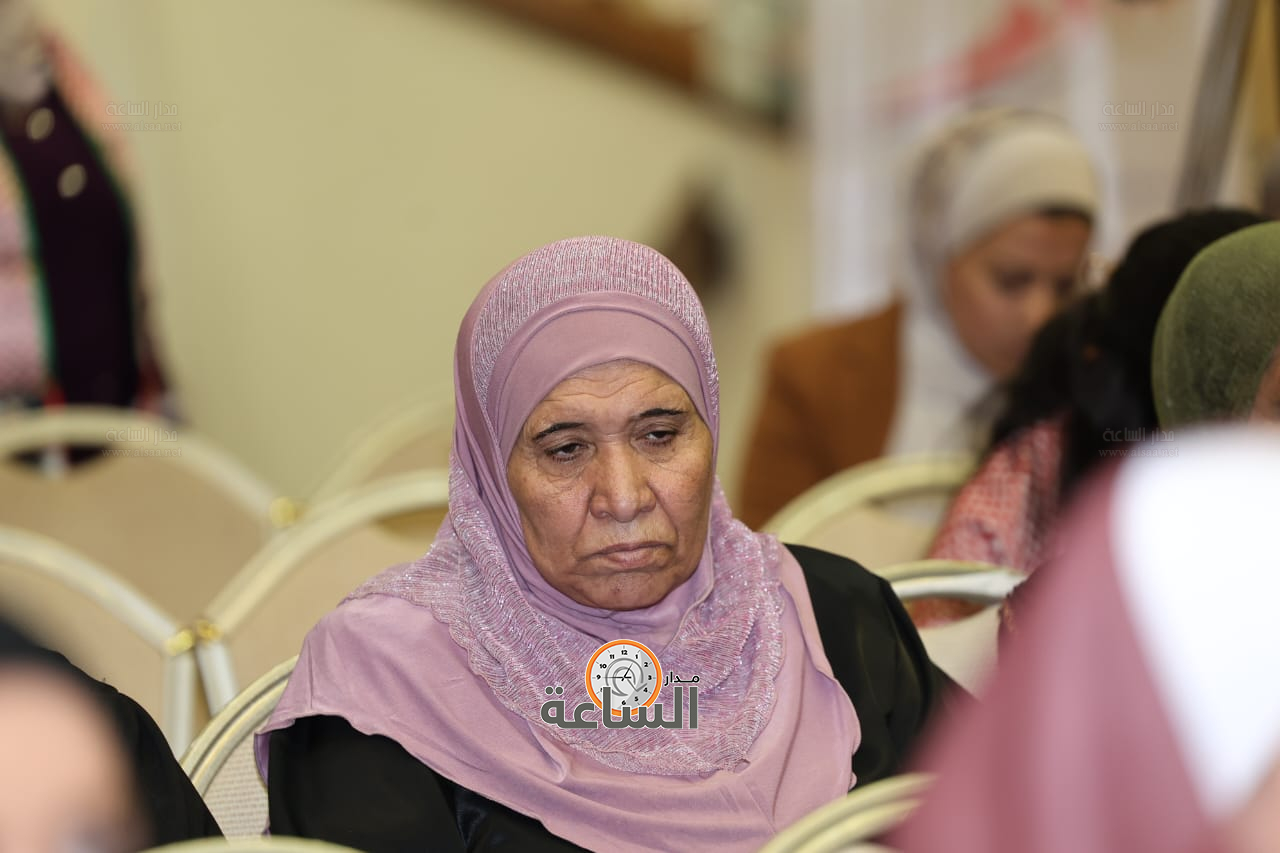 Madar Al-Saa Images 0.39483997152716677