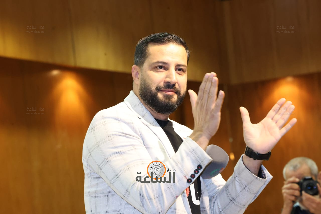 Madar Al-Saa Images 0.5370558307417296