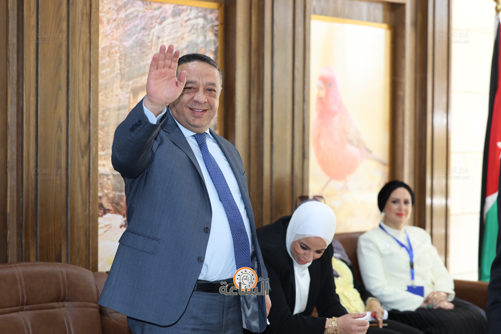 Madar Al-Saa Images 0.36231132733728655