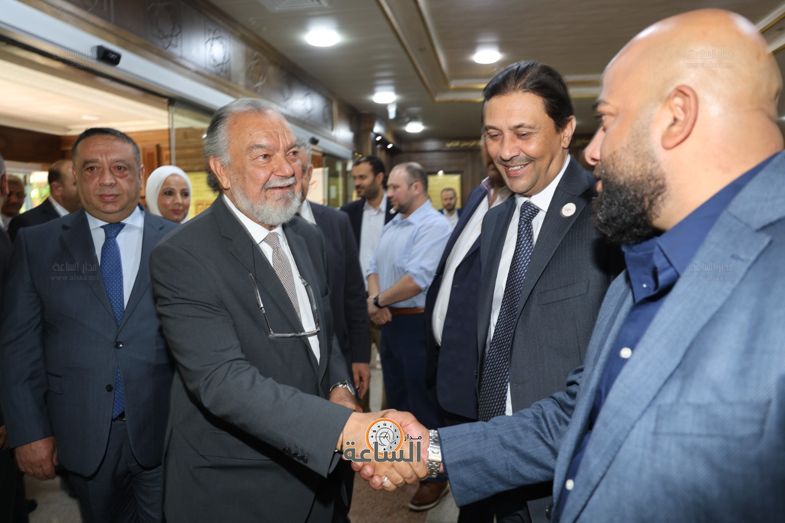 Madar Al-Saa Images 0.5802829594281949