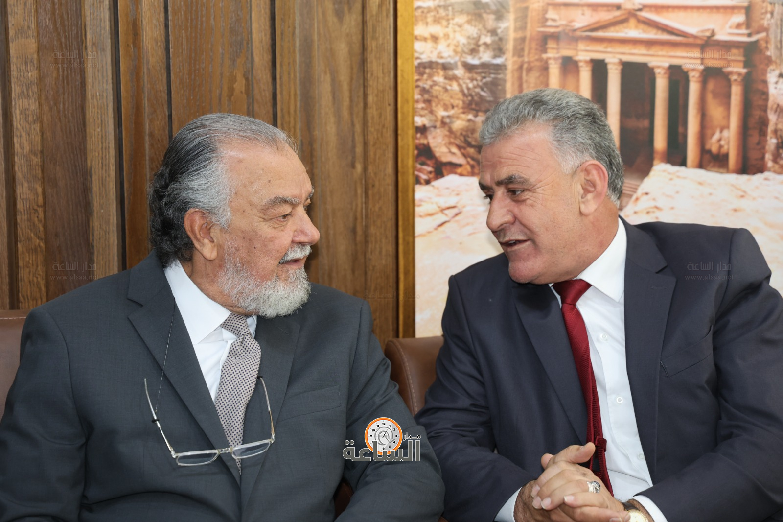 Madar Al-Saa Images 0.09009832130402329