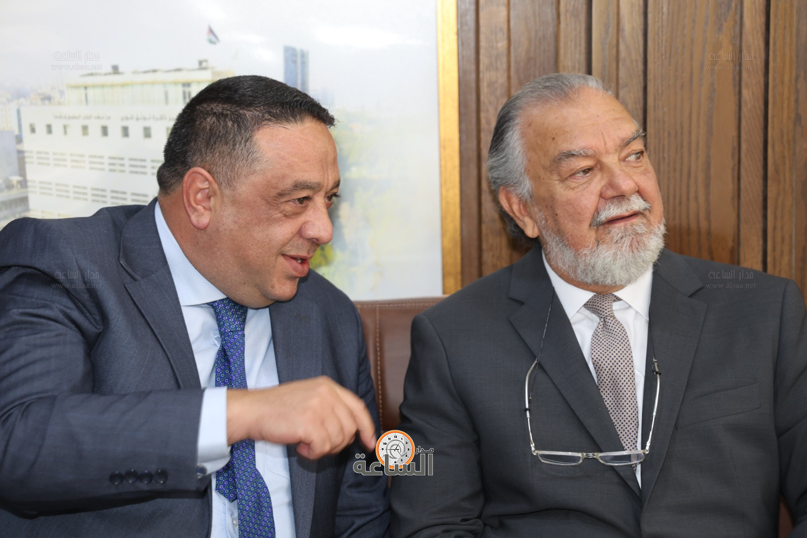 Madar Al-Saa Images 0.9957924900099716