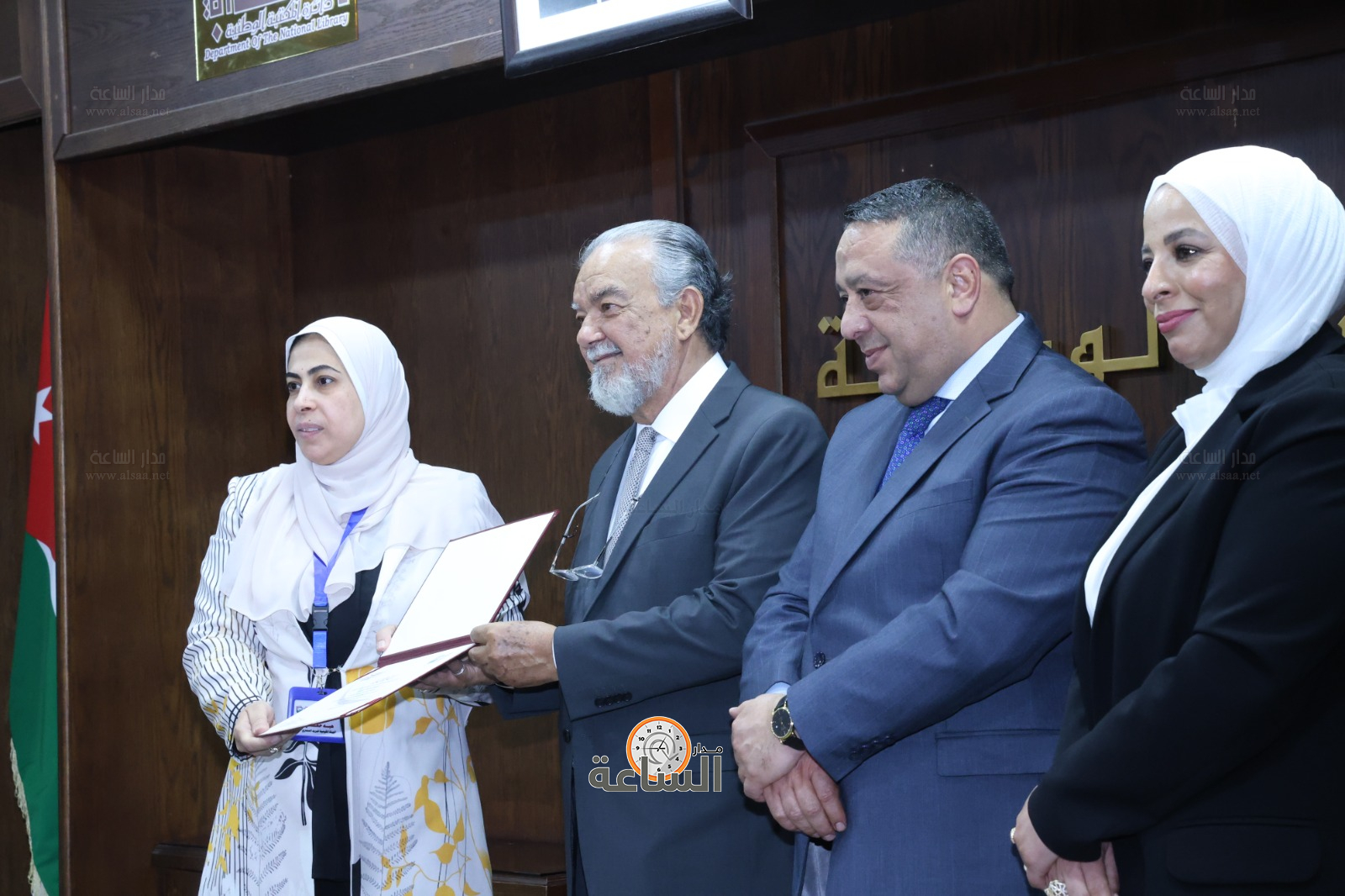 Madar Al-Saa Images 0.6340493963125763