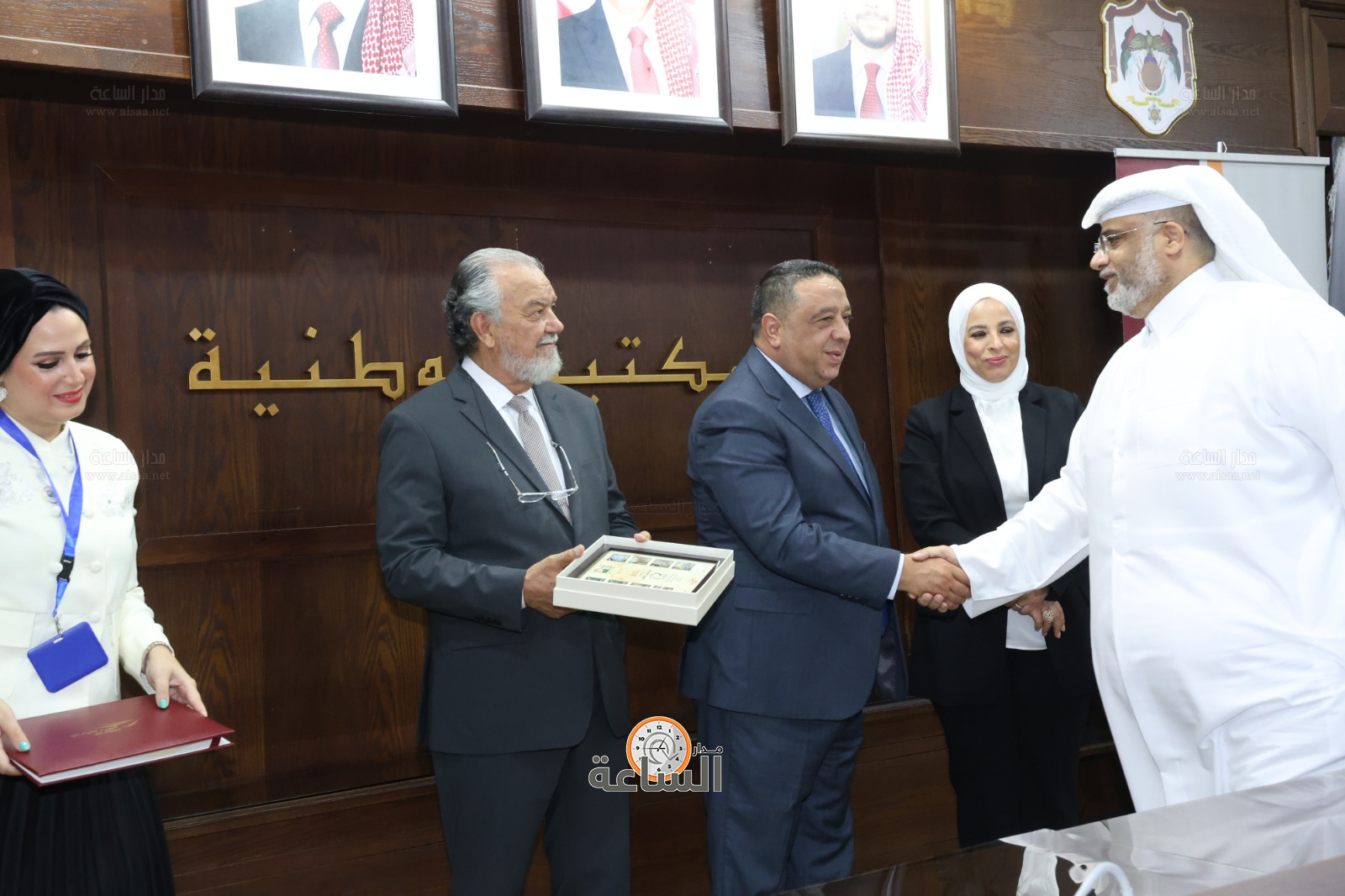 Madar Al-Saa Images 0.346082565450072