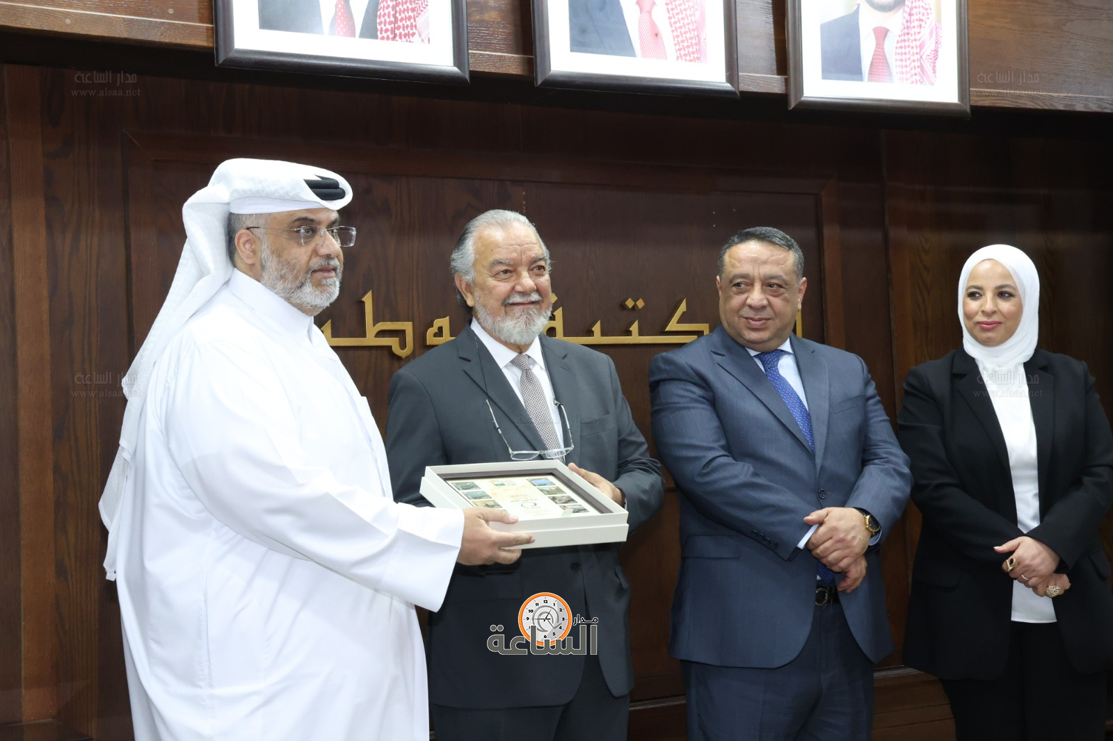 Madar Al-Saa Images 0.1372146715313044