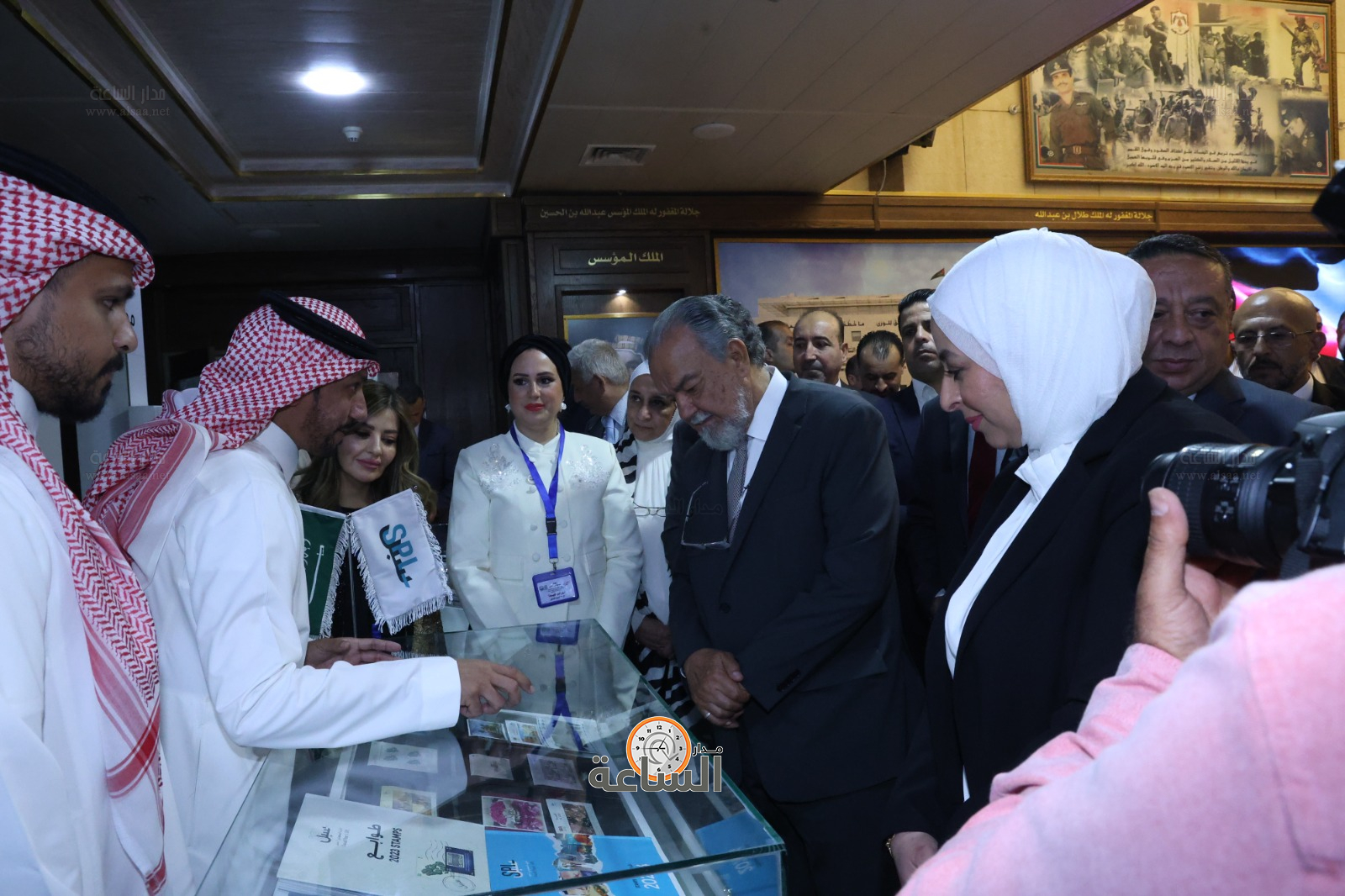 Madar Al-Saa Images 0.37841359835113375