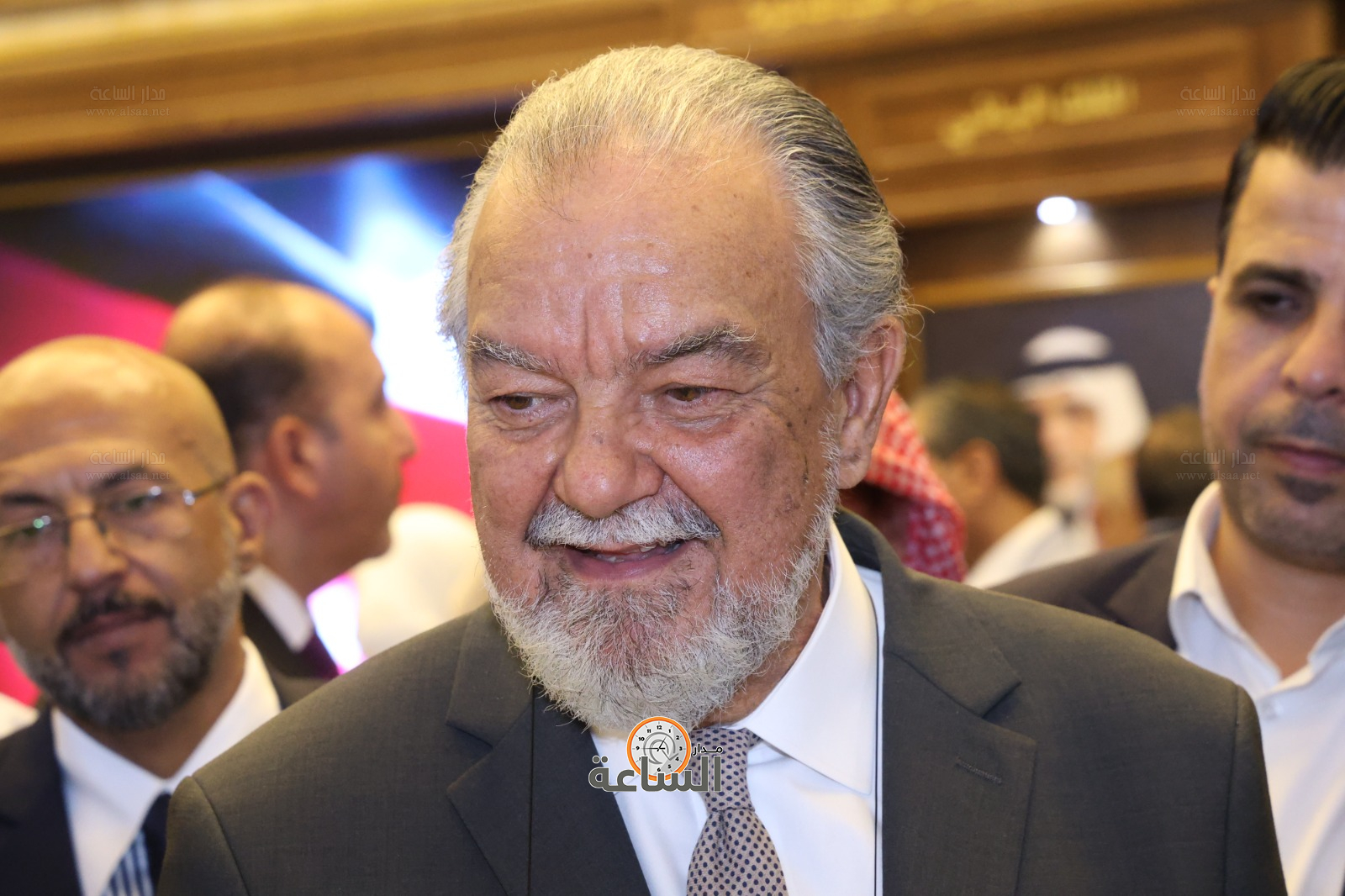 Madar Al-Saa Images 0.22921688001777618