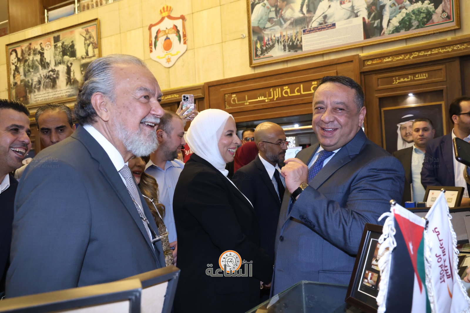 Madar Al-Saa Images 0.6128267248095243