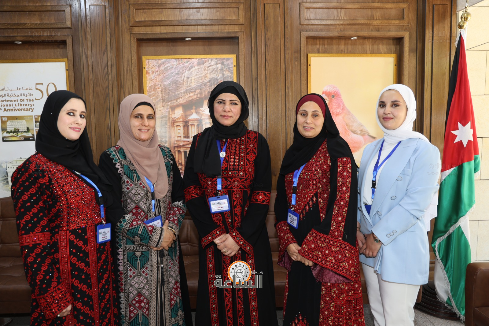 Madar Al-Saa Images 0.9732412893189832