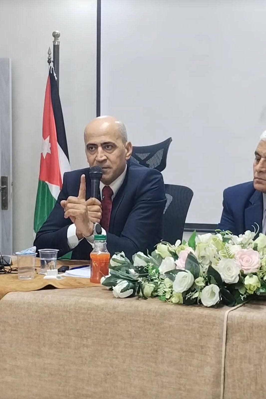 Madar Al-Saa Images 0.057053637994399664