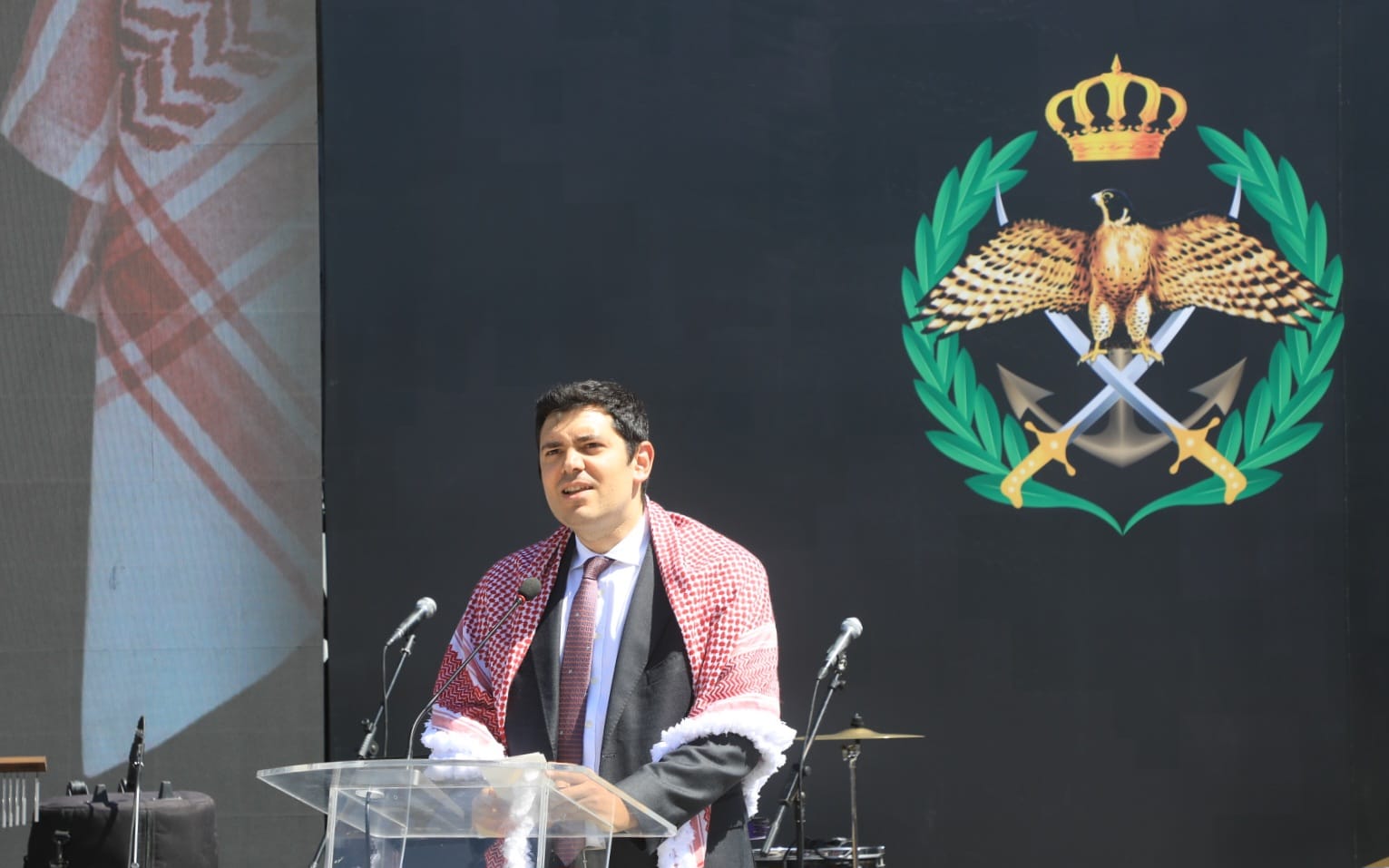 Madar Al-Saa Images 0.24819587613517025