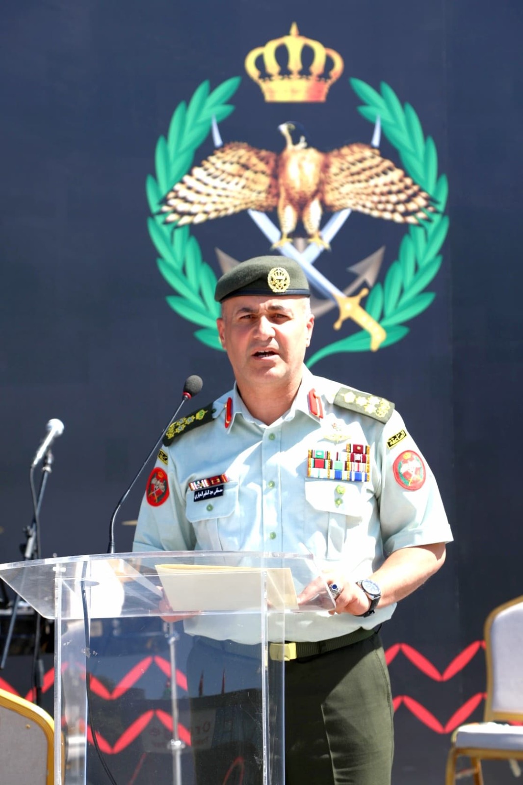 Madar Al-Saa Images 0.8808989846289729