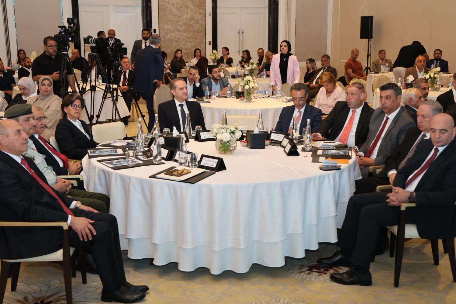 Madar Al-Saa Images 0.9719723702945374