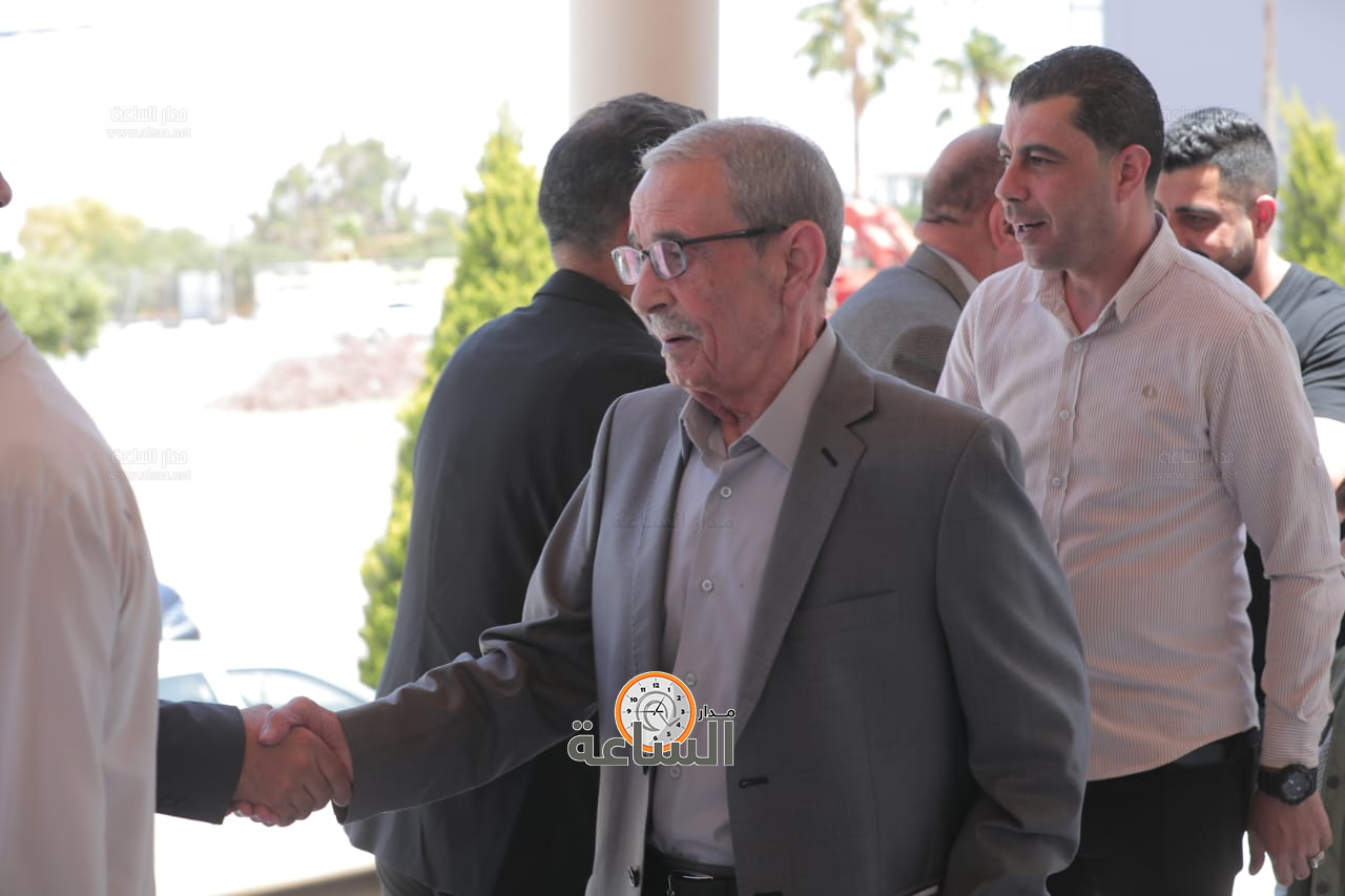 Madar Al-Saa Images 0.5891229717629977