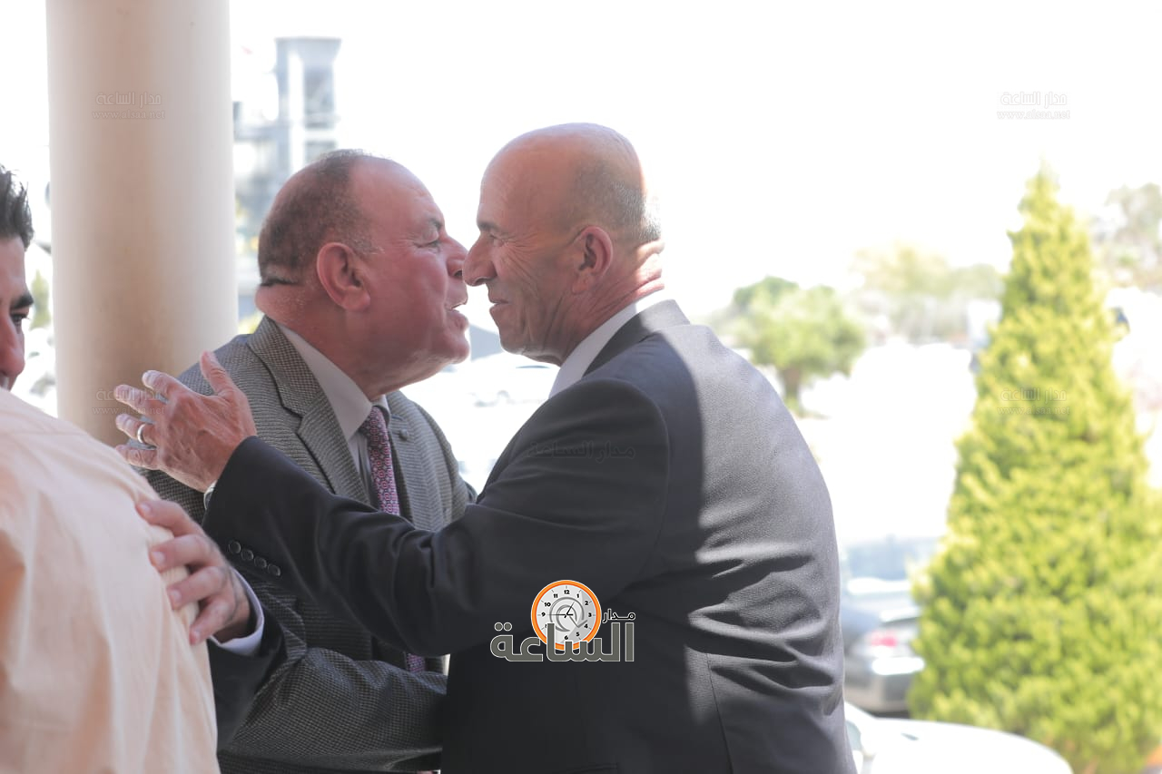 Madar Al-Saa Images 0.14332287399064403