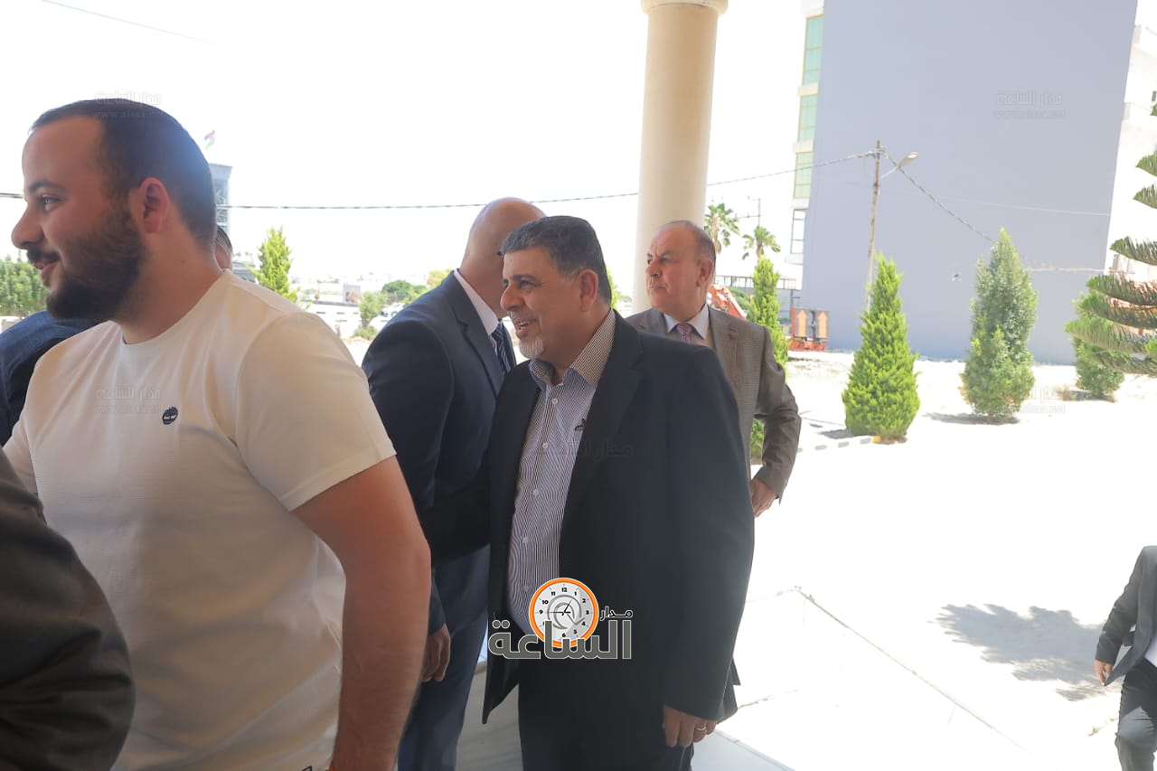 Madar Al-Saa Images 0.6501079956103105