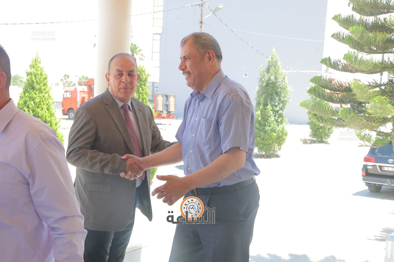 Madar Al-Saa Images 0.2353685146396005