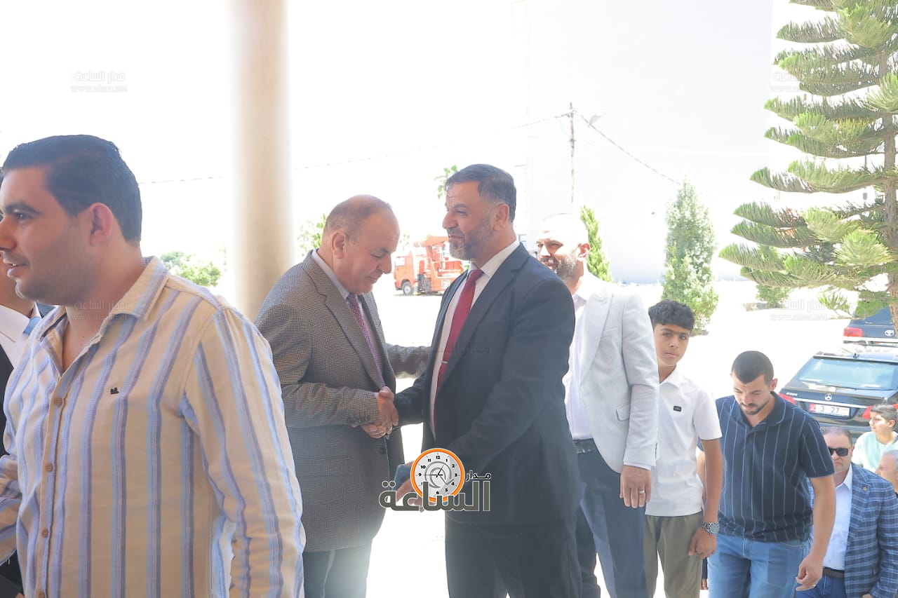 Madar Al-Saa Images 0.27938026239086