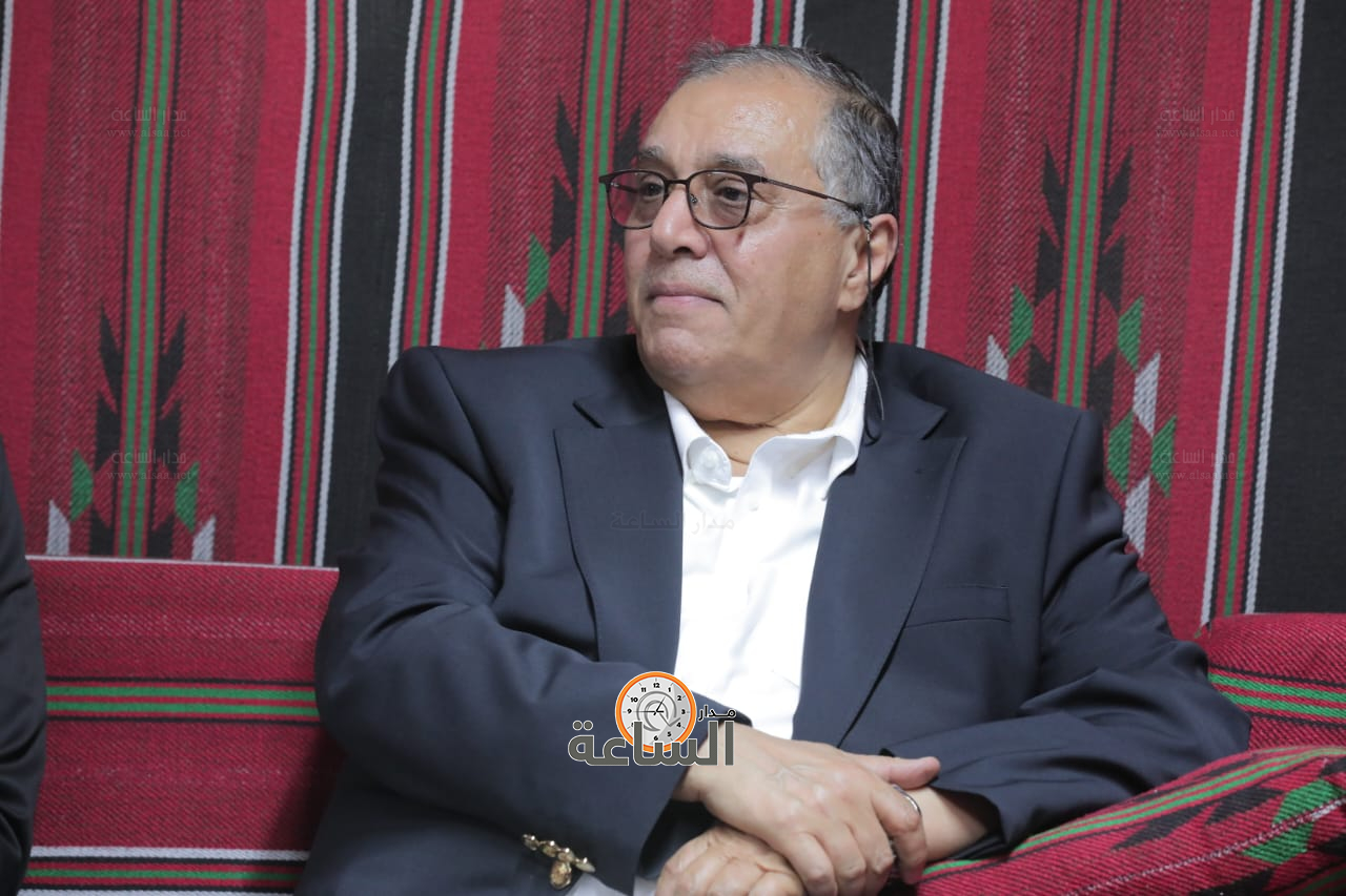 Madar Al-Saa Images 0.38887302521351985