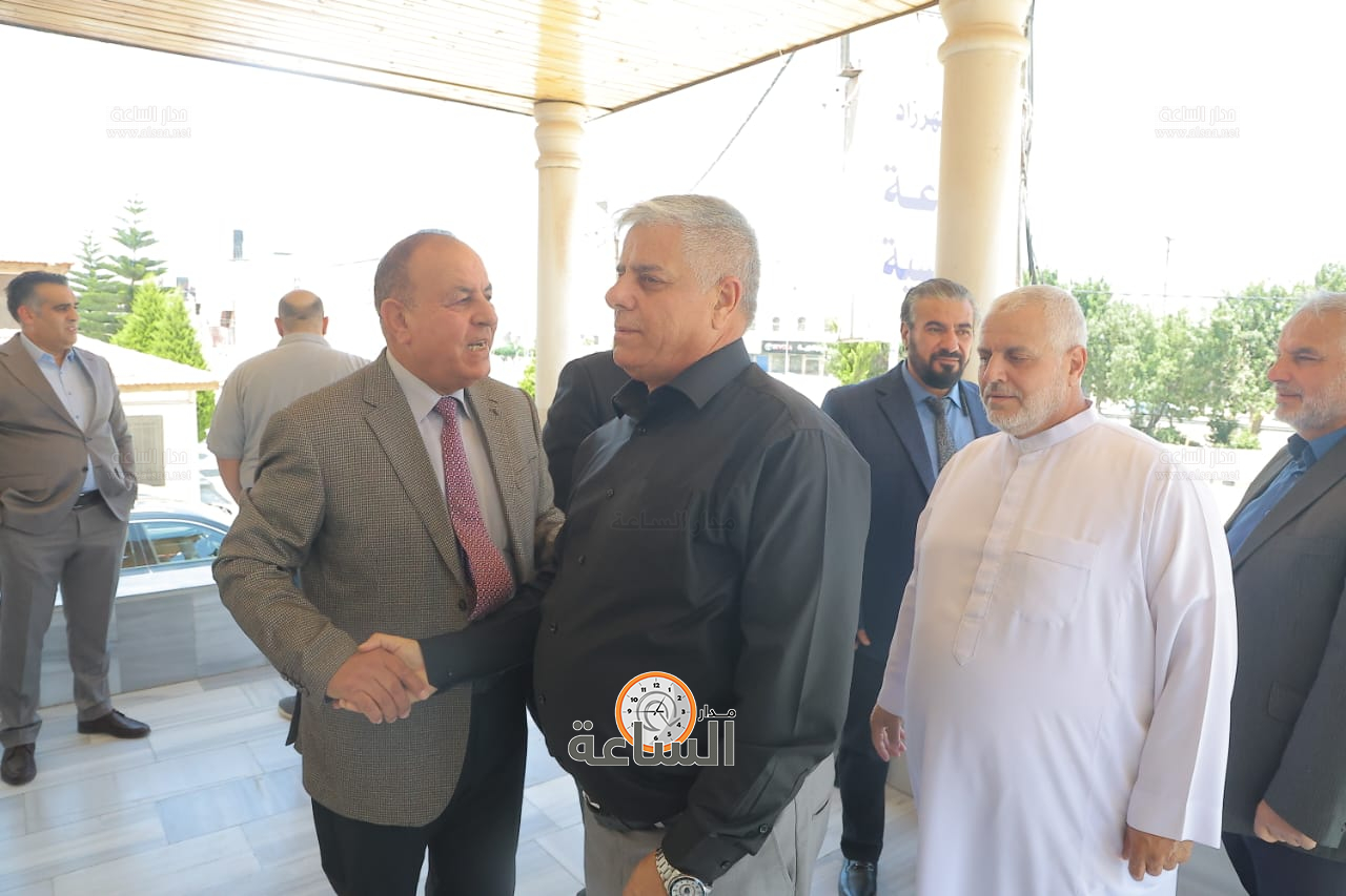 Madar Al-Saa Images 0.1385349146235646