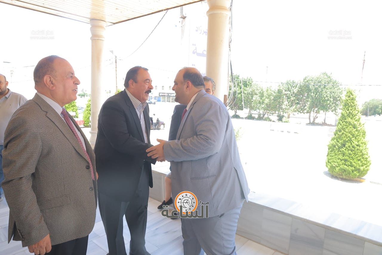 Madar Al-Saa Images 0.9878064292475642