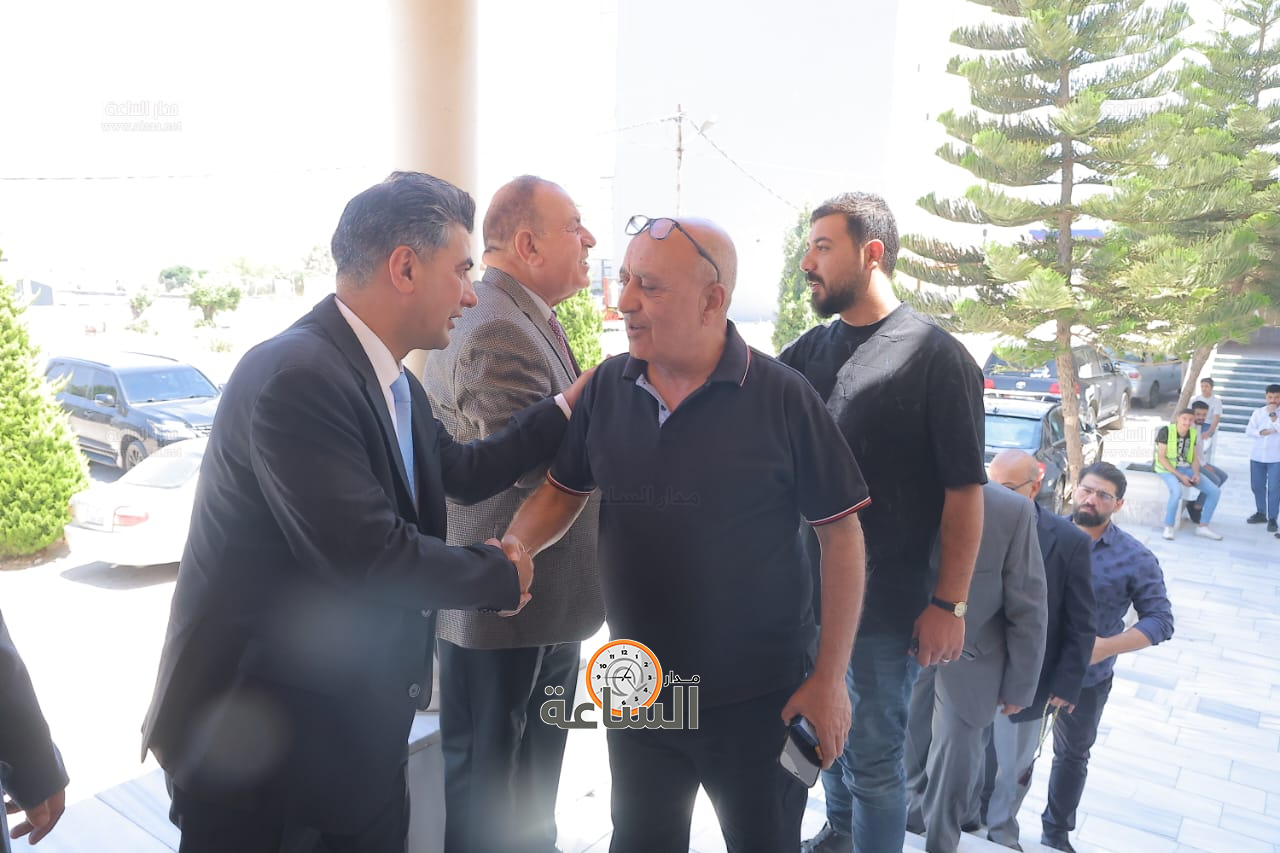 Madar Al-Saa Images 0.8394776314850155