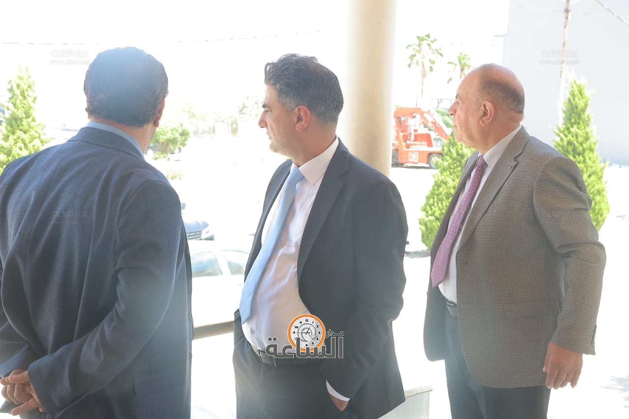 Madar Al-Saa Images 0.45129757115423985