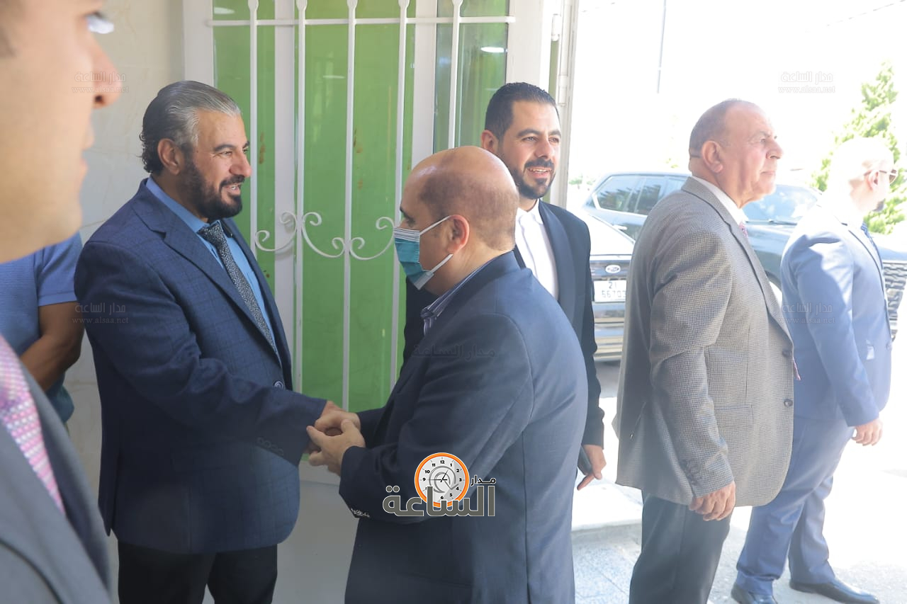 Madar Al-Saa Images 0.07589920653495374