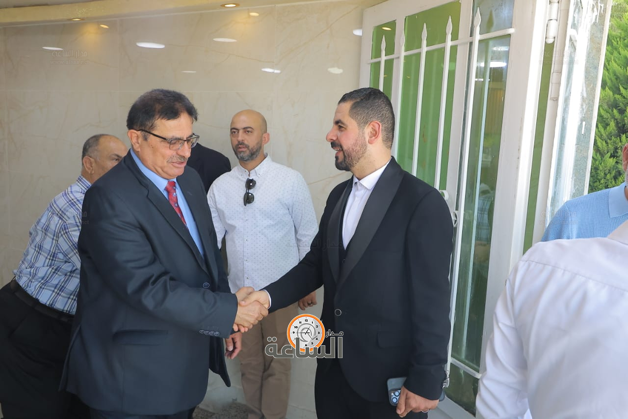 Madar Al-Saa Images 0.25058837889495256