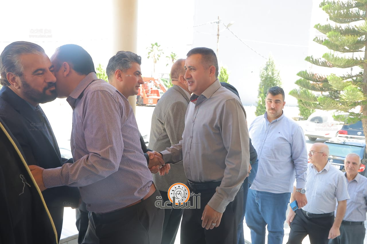 Madar Al-Saa Images 0.46019632731682236