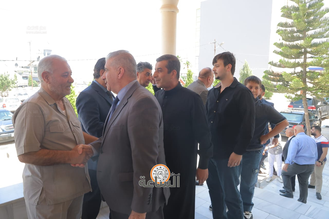 Madar Al-Saa Images 0.013704190205265365