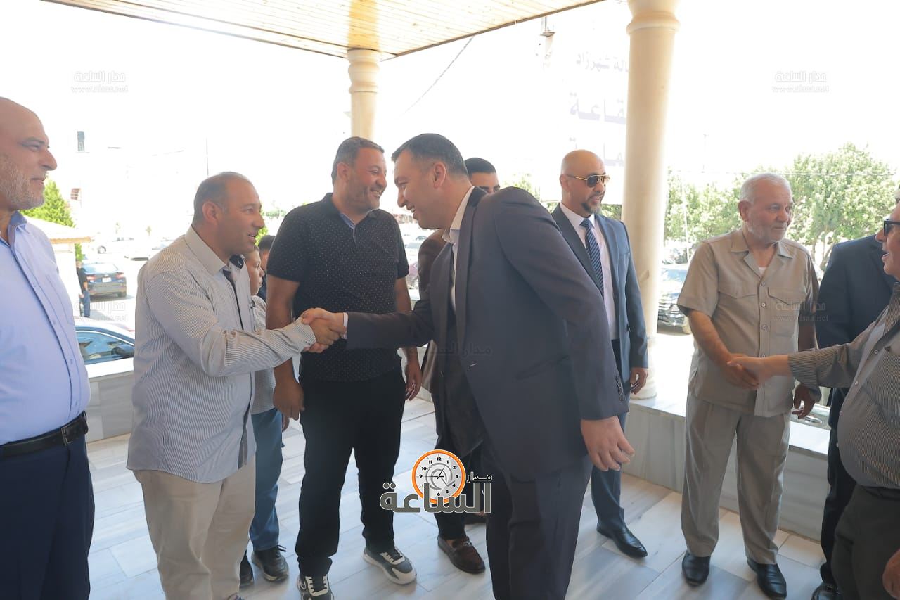 Madar Al-Saa Images 0.14566207685778942