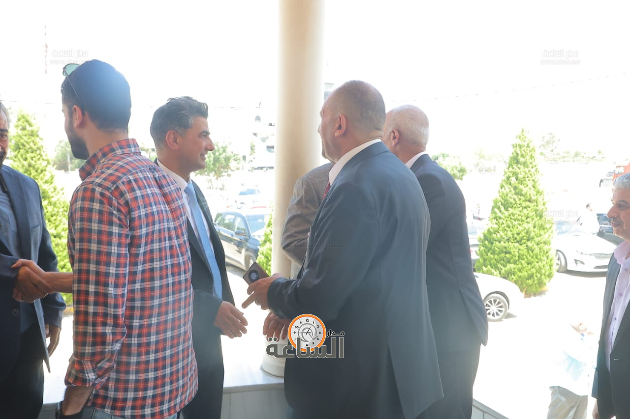 Madar Al-Saa Images 0.6337509625054307