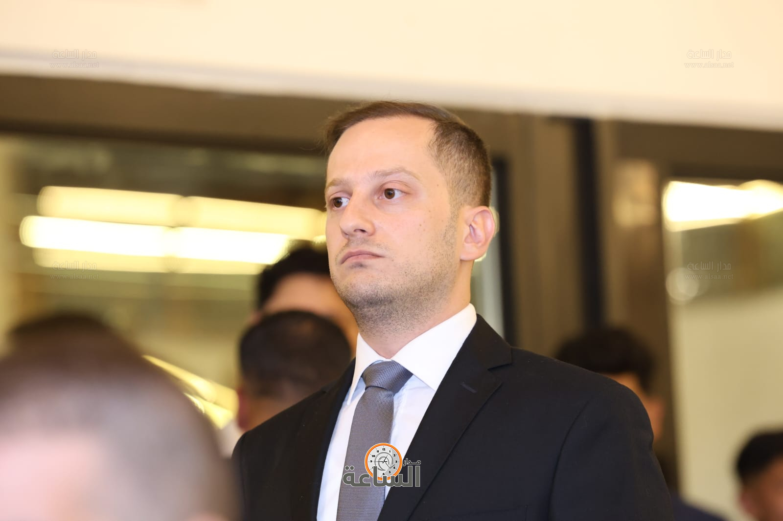 Madar Al-Saa Images 0.8692120616880762