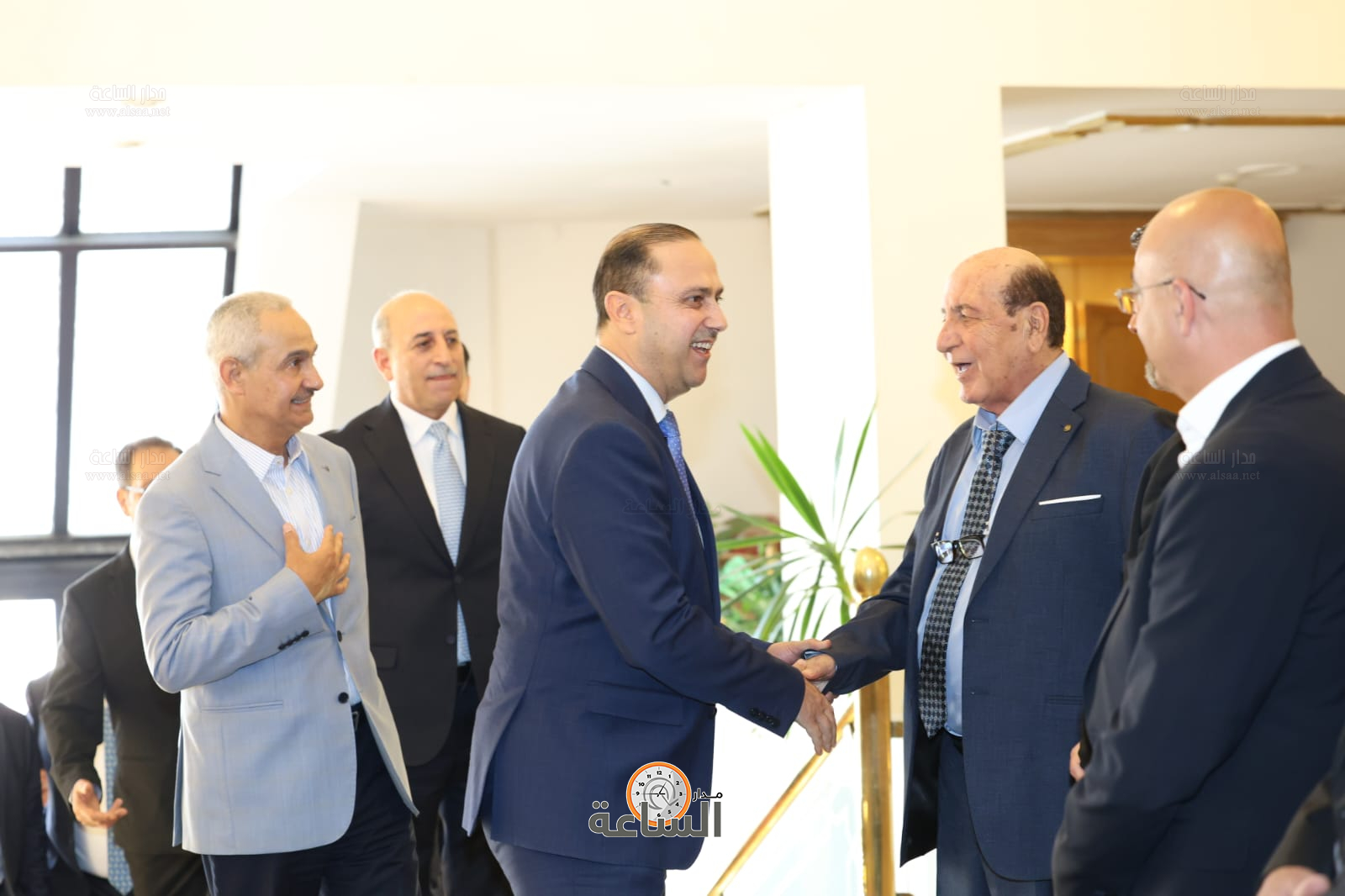 Madar Al-Saa Images 0.8011761728067993