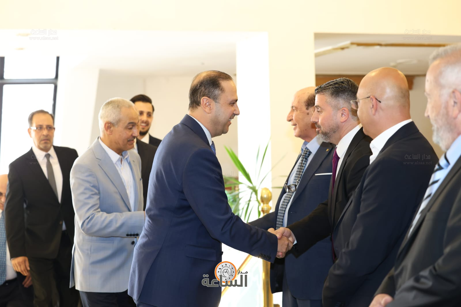 Madar Al-Saa Images 0.6682901541688385