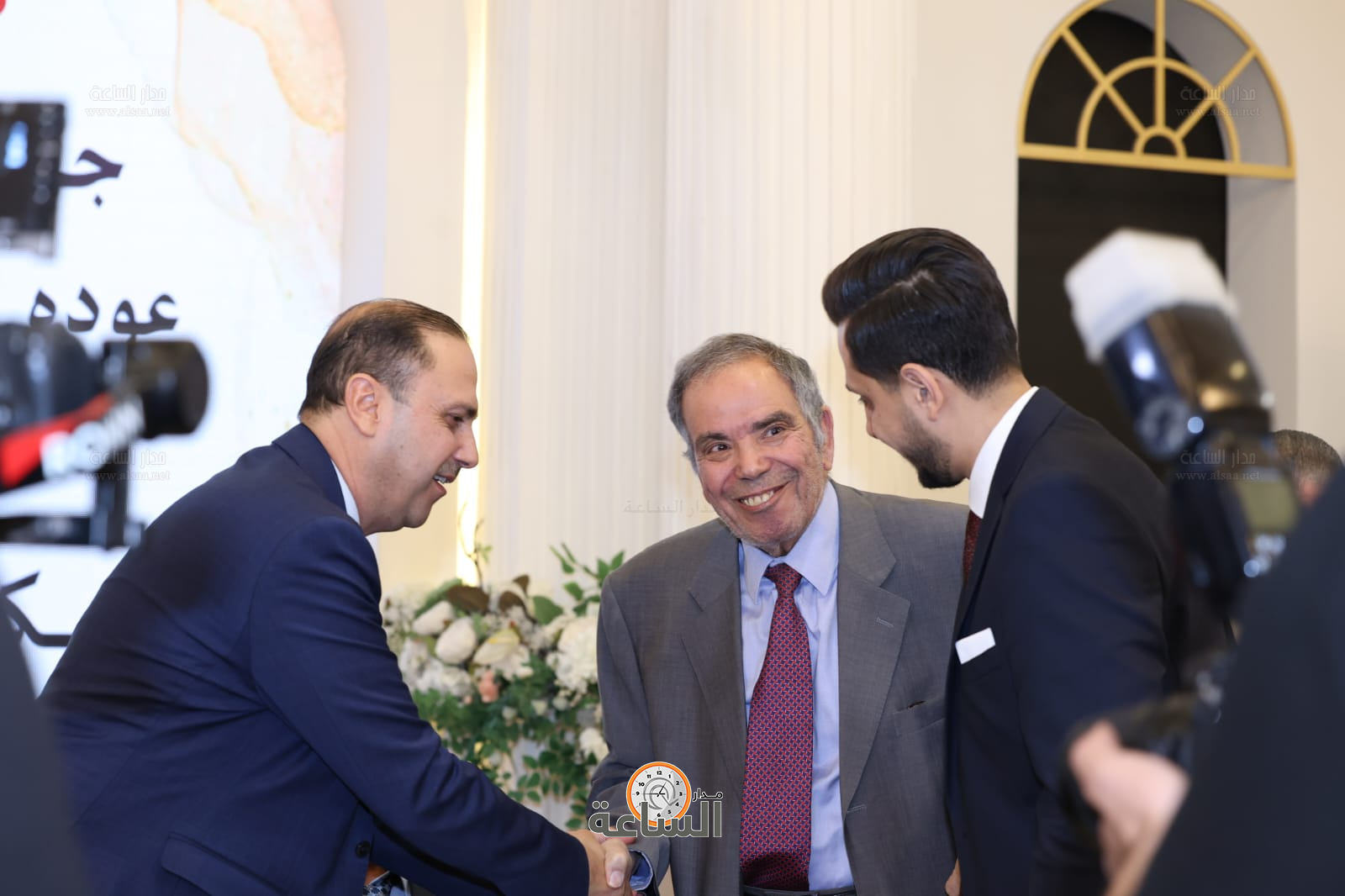 Madar Al-Saa Images 0.7437652865002836