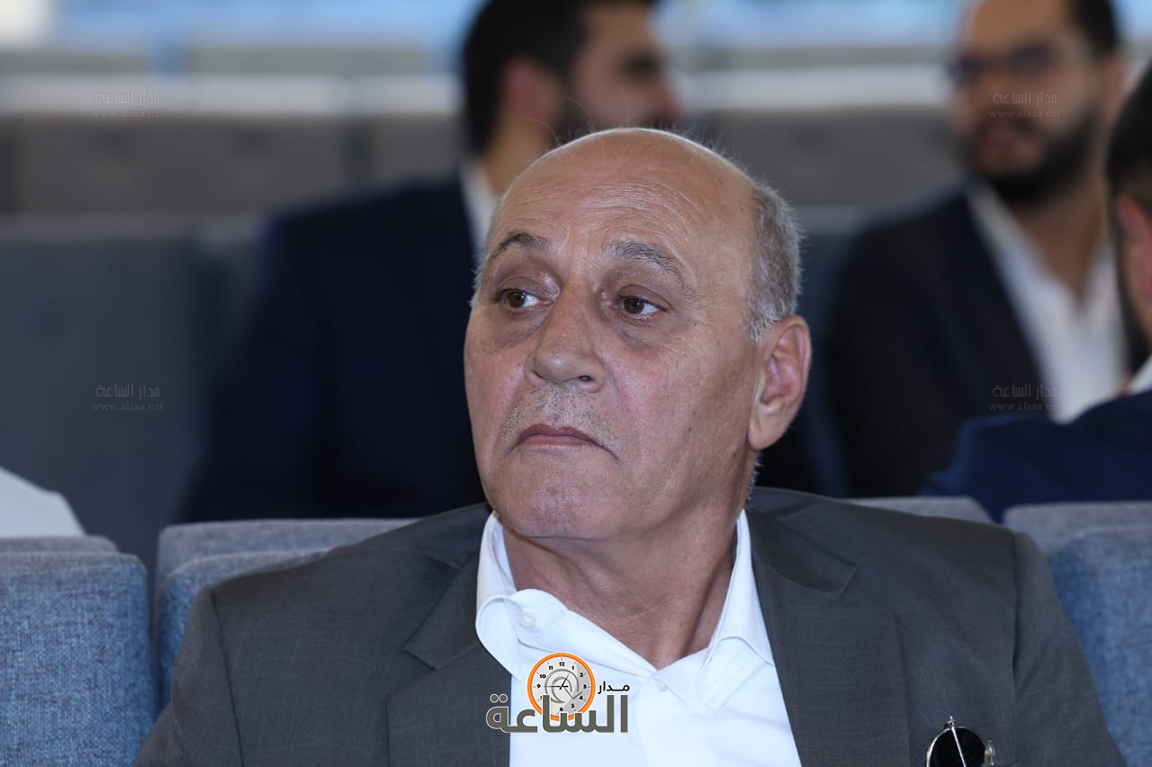 Madar Al-Saa Images 0.6444272584143385