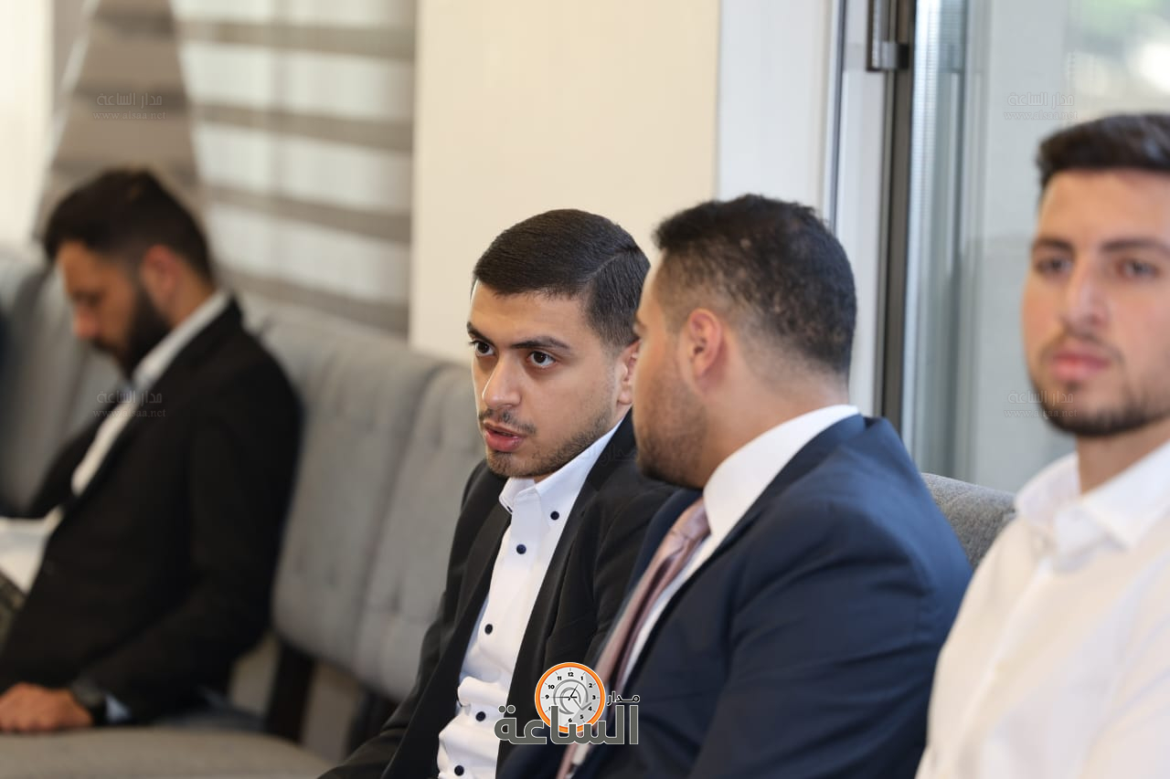 Madar Al-Saa Images 0.05975313828275408